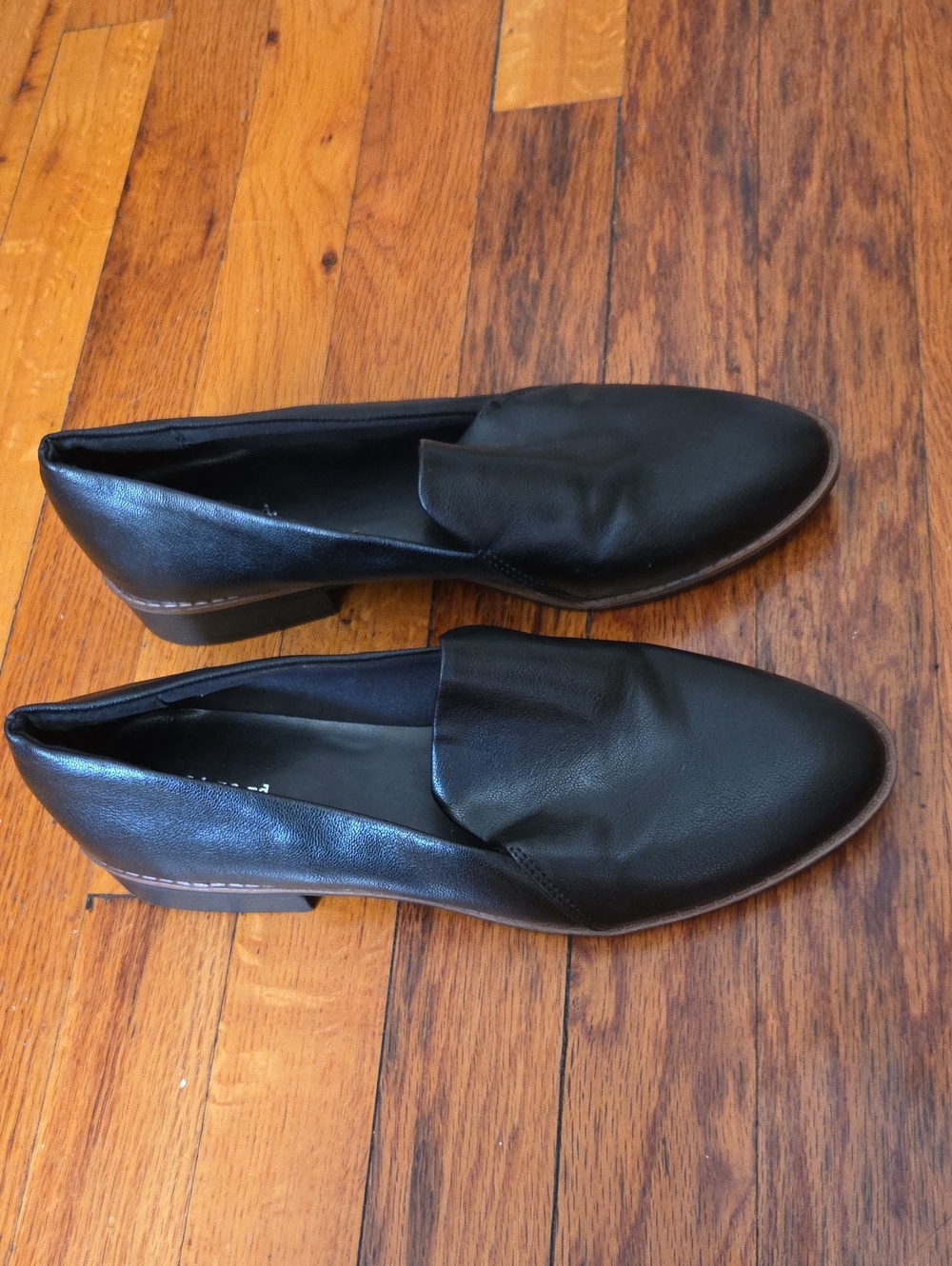 Indigo rd. Black Pointed Toe Slip-On Flats